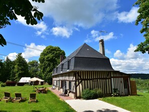 Extérieur maison de vacances [été]