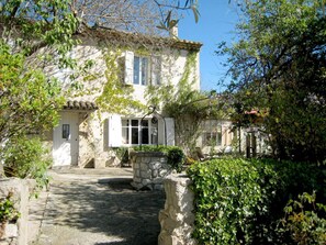 Extérieur maison de vacances [été]