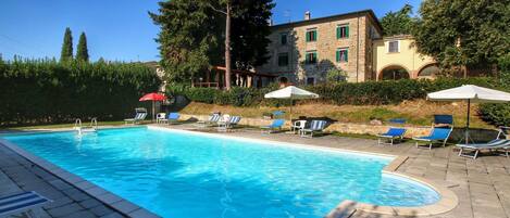 Piscine maison de vacances