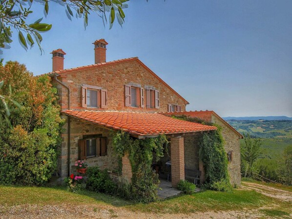 Extérieur maison de vacances [été]