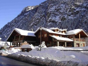 Extérieur maison de vacances [hiver]