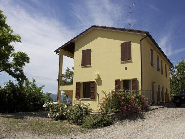 Holiday Home Exterior [summer]
