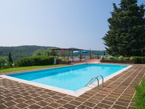 Schwimmbad des Ferienhauses