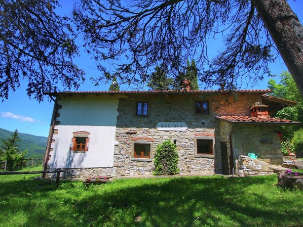 Extérieur maison de vacances [été]
