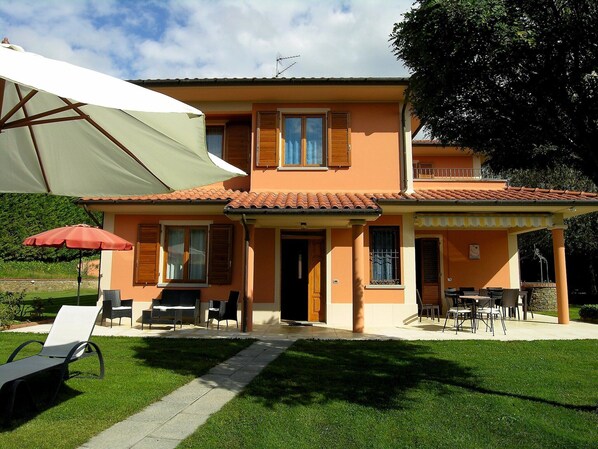 Holiday Home Exterior [summer]