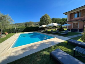 Holiday Home Swimming Pool