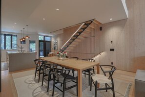 Dining Room Off Kitchen