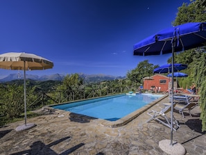 Holiday Home Swimming Pool