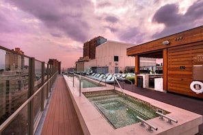 Hokulani Waikiki, a Hilton Grand Vacations Club_3.jpg