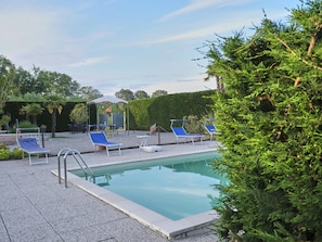Schwimmbad des Ferienhauses