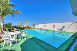 Private Pool