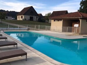 Schwimmbad des Ferienhauses