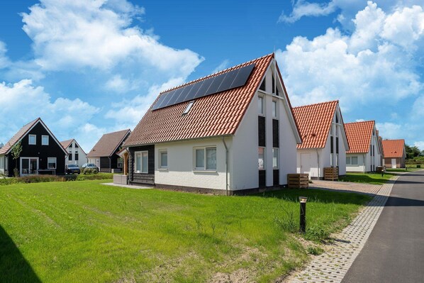 Extérieur maison de vacances [été]