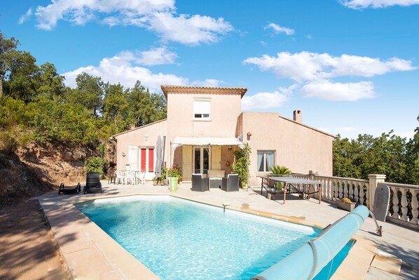 Holiday Home Swimming Pool