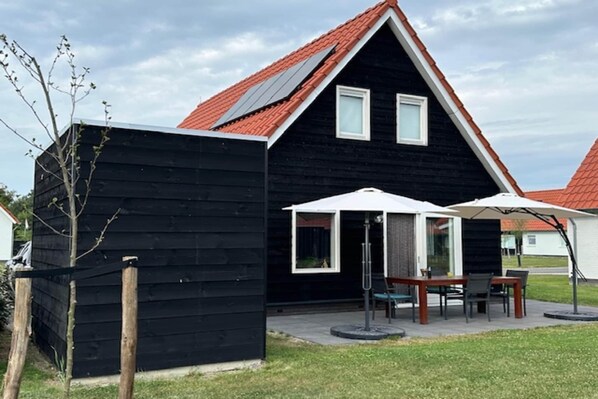 Holiday Home Exterior [summer]