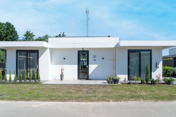 Extérieur maison de vacances [été]