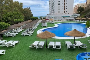 Holiday Home Swimming Pool