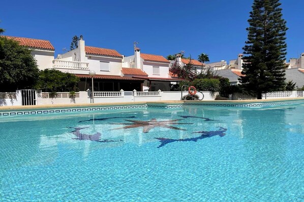 Schwimmbad des Ferienhauses