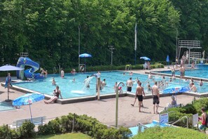Holiday Home Swimming Pool