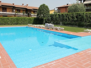 Holiday Home Swimming Pool