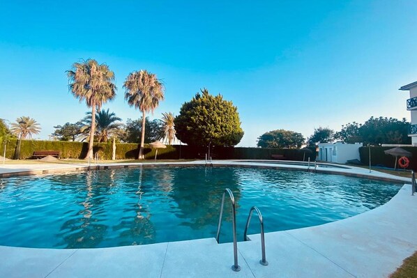 Holiday Home Swimming Pool