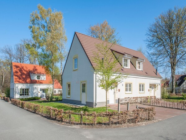 Holiday Home Exterior [summer]