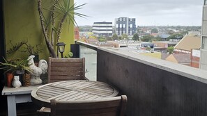 Balcony gets plenty of afternoon sunlight, overlooking Footscray and beyond.