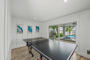 Spielezimmer