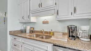 Sink, Sink Faucet, Indoors, Kitchen, Granite