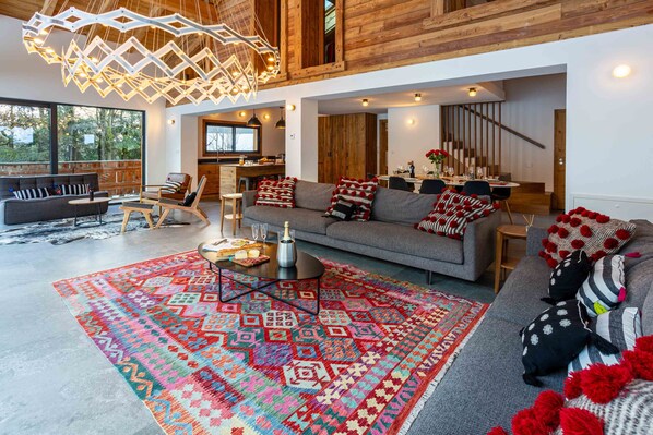 Spacious living area