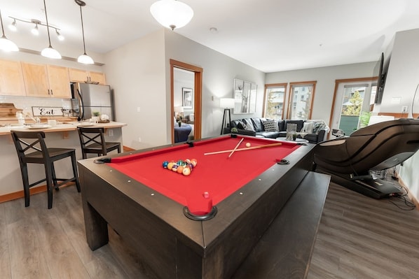Spielezimmer