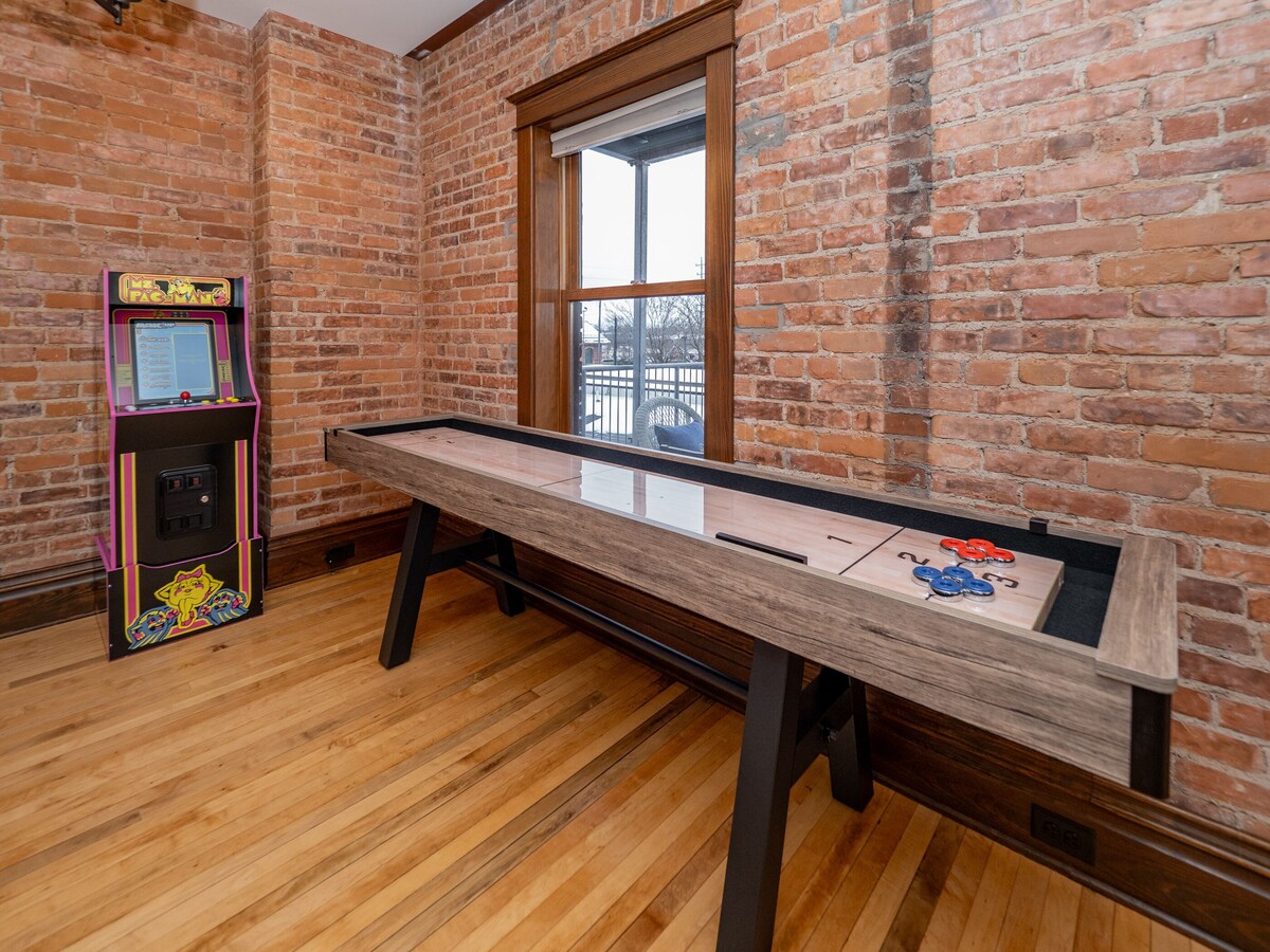 Dreamy Downtown Industrial Luxury Loft