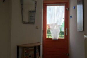 Entrance / Reception