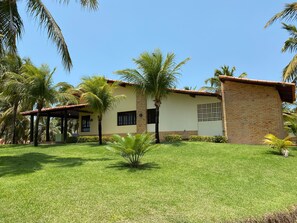 Extérieur