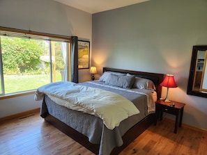 Primary Bedroom w/King Size Bed and Private Bath