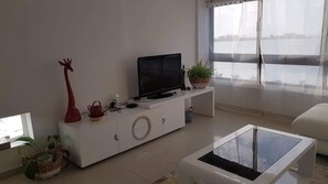Sala de estar e sistema de TV e internet