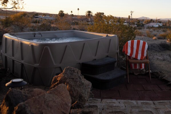 Hot tub