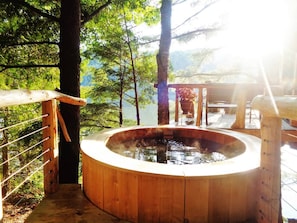 This custom made white cedar hot tub created by Andrew is always ready for you to soak in, even in winter months it's running and always 100-105 degrees!