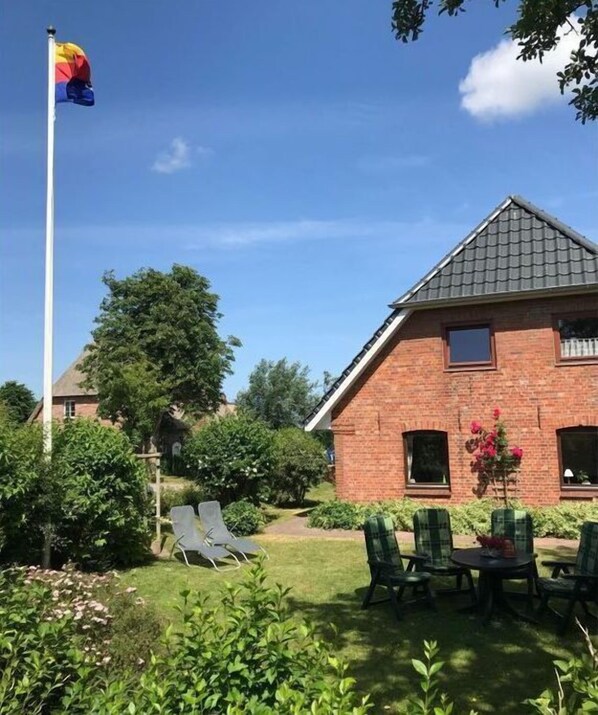 Holiday Home Exterior [summer]