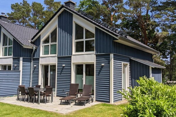 Holiday Home Exterior [summer]