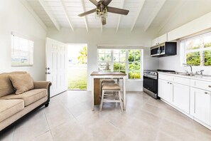 Bright, open floor plan - oven, microwave, coffee, kettle, toaster and a view!
