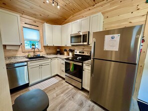 Fully equipped kitchen