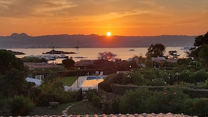 Vue depuis lâhĂ©bergement