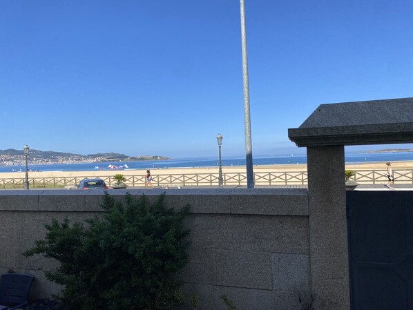 Beach/ocean view