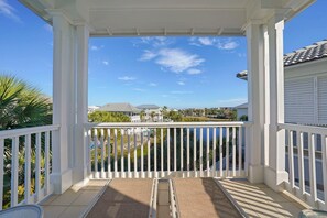 The Hummingbird - Luxury Lakefront Vacation Rental with Private Pool, Fireplace, and Water Views on Holiday Isle in Destin, Florida - Five Star Properties Destin/30A