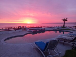 Pool & jacuzzi at sunset