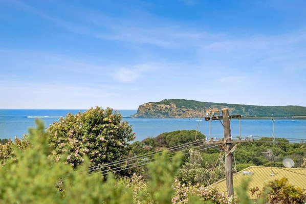 Spectacular views that span from the Bluff to the Point Lonsdale Lighthouse, and beyond
