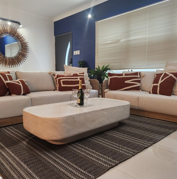 Lounge room