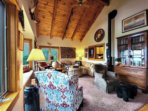 Family room off the kitchen