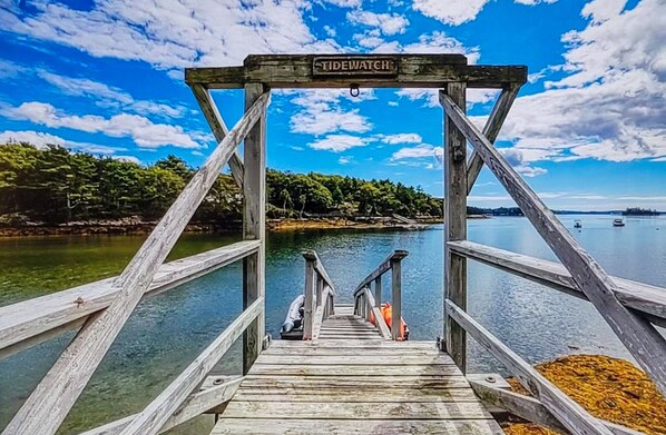 Private dock and float (great kayaking!)